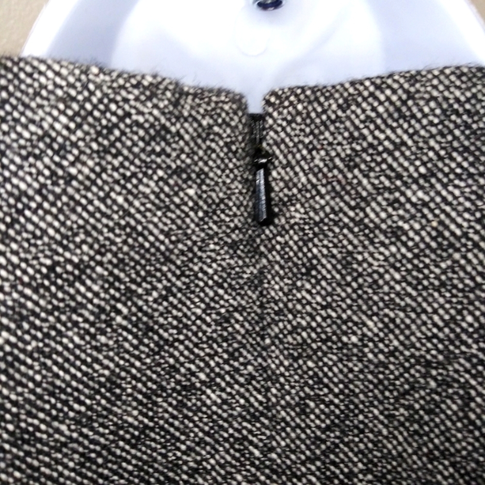Banana Republic Black & White Tweed Mock Turtleneck Sheath Dress - Picture 5 of 10